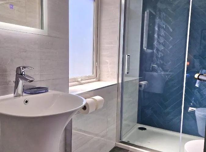 Wesley Chapel- Cyanacottages 別荘