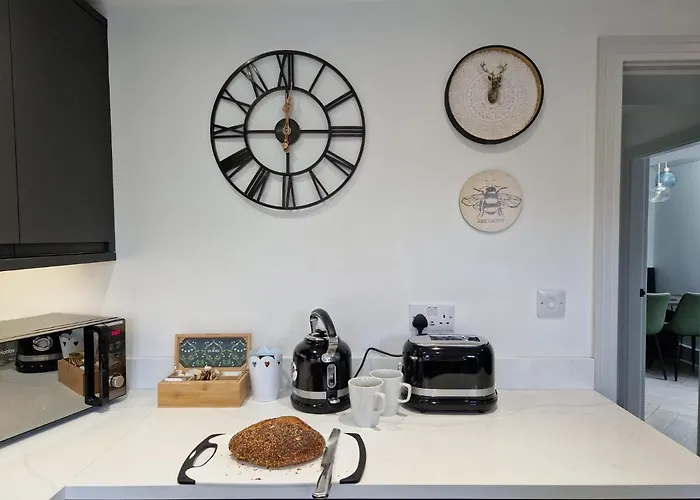 Wesley Chapel- Cyanacottages 別荘 ウィットビー