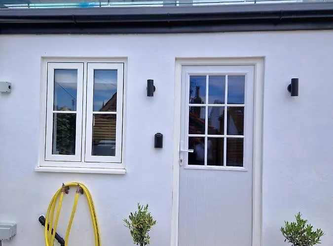 Wesley Chapel- Cyanacottages 別荘